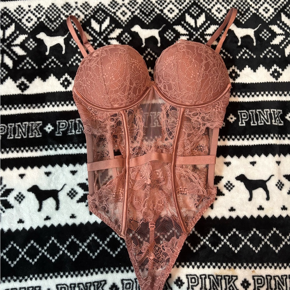 Victoria Secret Lingerie in Dusty Rose